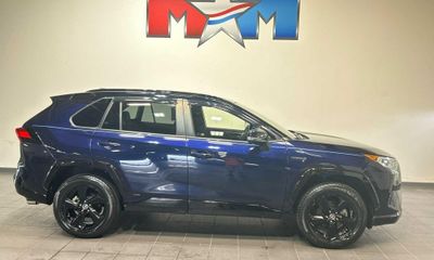 2020 Toyota RAV4 XSE