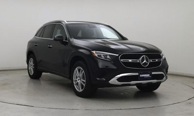 2023 Mercedes-Benz GLC-Class GLC300
