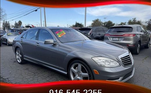 2013 Mercedes-Benz S-Class S550