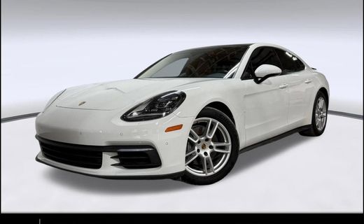 2018 Porsche Panamera