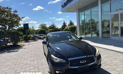 2017 Infiniti Q50 Premium