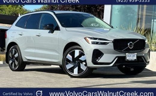2024 Volvo XC60 Ultimate Dark