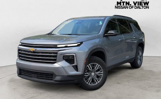 2024 Chevrolet Traverse LT