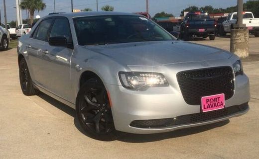 2021 Chrysler 300