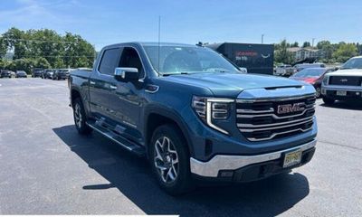 2024 GMC Sierra SLT