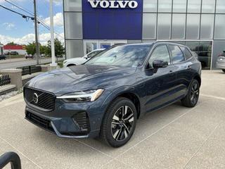 2026 Volvo XC60 Plus Dark