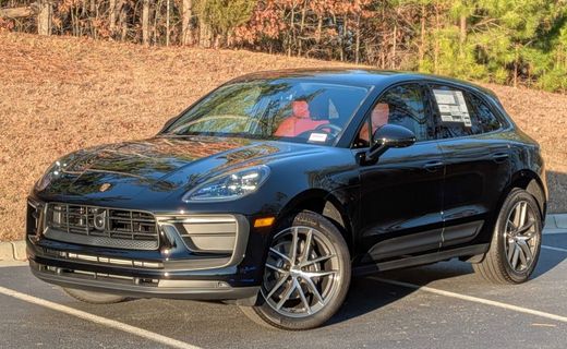 2026 Porsche Macan