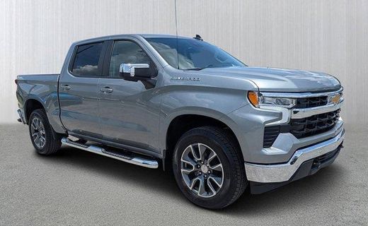 2026 Chevrolet Silverado LT