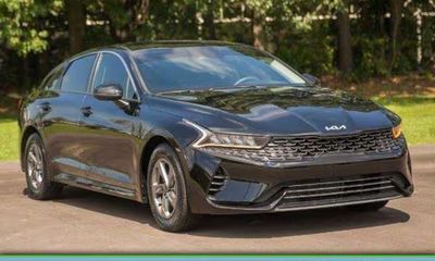 2023 Kia K5 LXS