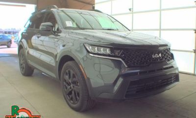 2022 Kia Sorento S