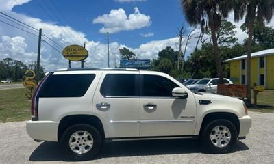 2011 Cadillac Escalade Premium