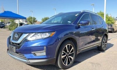 2019 Nissan Rogue S