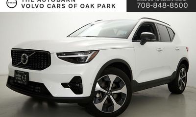 2026 Volvo XC40 Plus Dark