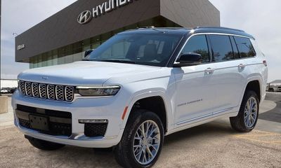 2025 Jeep Grand Cherokee L Summit