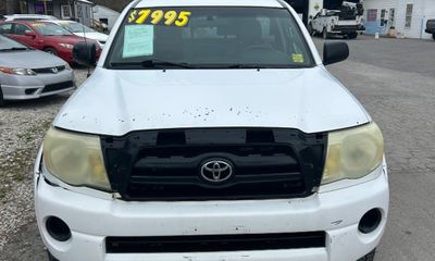 2006 Toyota Tacoma DLX