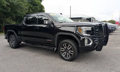 2021 GMC Sierra AT4