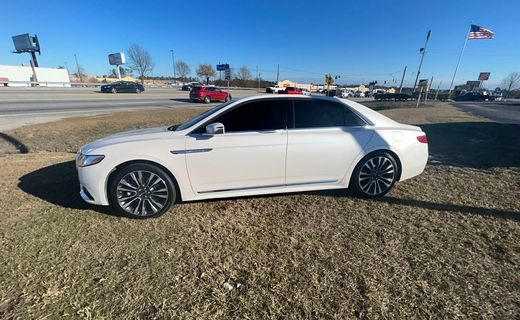 2019 Lincoln Continental Select