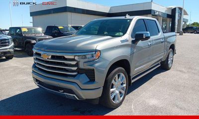 2023 Chevrolet Silverado High Country