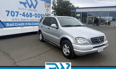 2000 Mercedes-Benz M-Class ML320