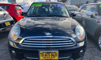 2013 Mini Clubman Base