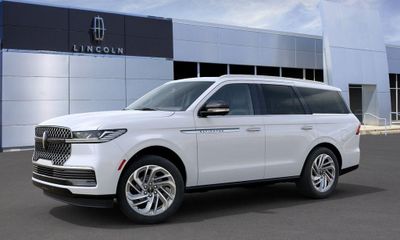 2027 Lincoln Navigator Reserve