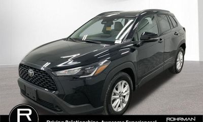 2023 Toyota Corolla Cross LE