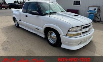 1999 Chevrolet S-10 Pickup S10