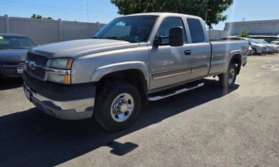 2003 Chevrolet Silverado LS