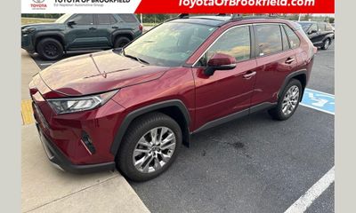 2020 Toyota RAV4 Limited