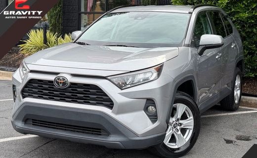 2020 Toyota RAV4 XLE