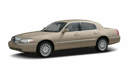 2005 Lincoln Town CAR Signature Limited