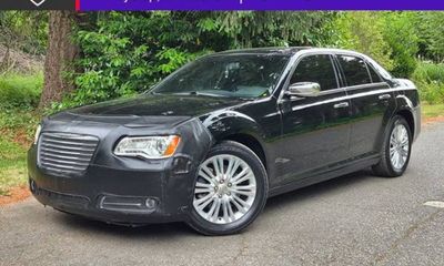 2013 Chrysler 300 300C