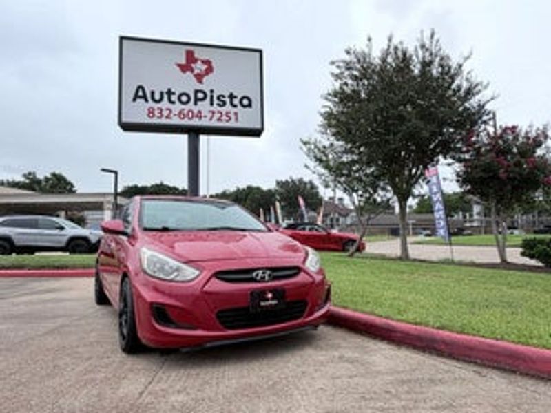 2015 Hyundai Accent — a typically priced live listing