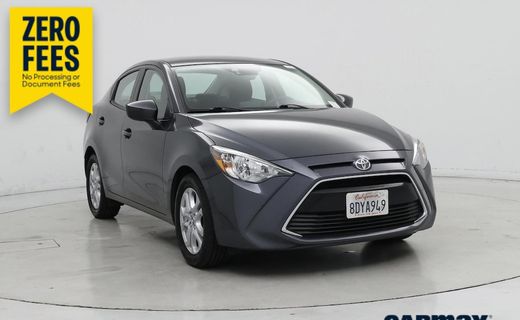 2018 Toyota Yaris IA Base