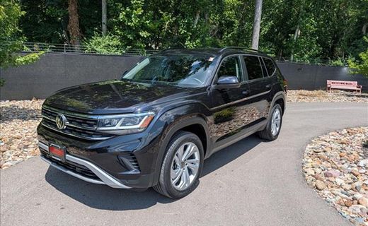 2023 Volkswagen Atlas SE