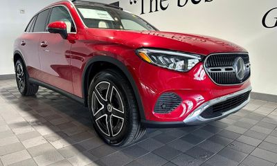 2026 Mercedes-Benz GLC-Class GLC300
