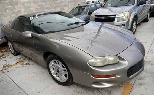 2002 Chevrolet Camaro Sport