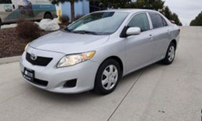 2010 Toyota Corolla LE