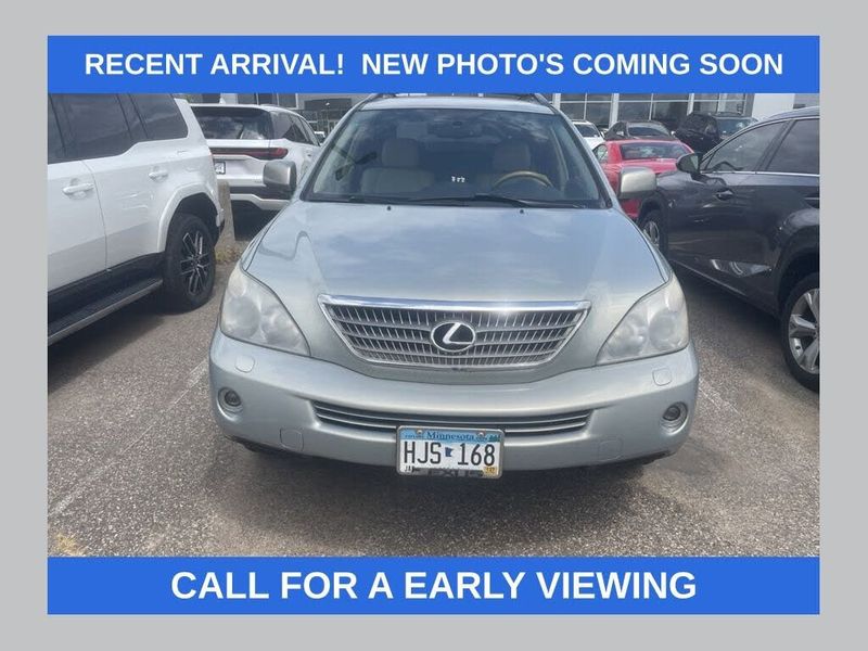 2008 Lexus RX — a typically priced live listing
