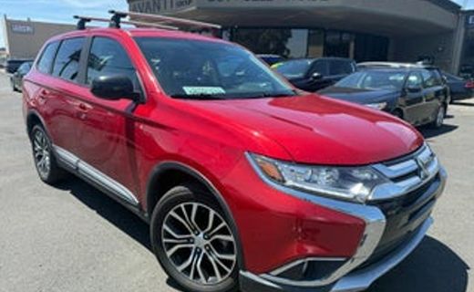 2017 Mitsubishi Outlander SE