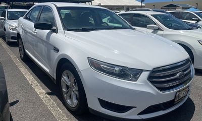 2018 Ford Taurus SE