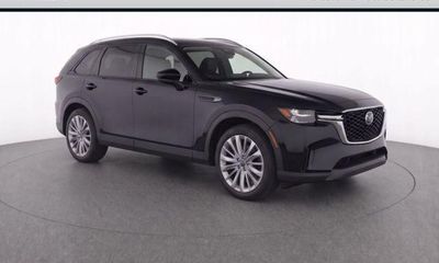 2024 Mazda CX-90 Select