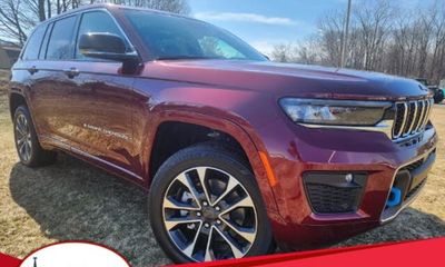 2023 Jeep Grand Cherokee Overland 4XE