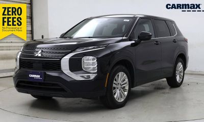 2024 Mitsubishi Outlander ES
