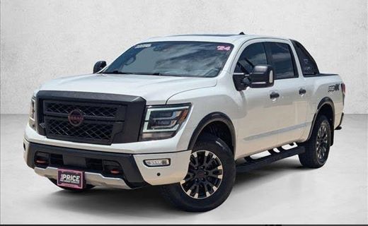 2024 Nissan Titan