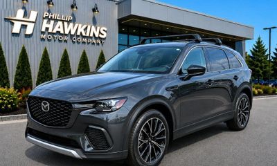 2025 Mazda CX-70 Premium Package