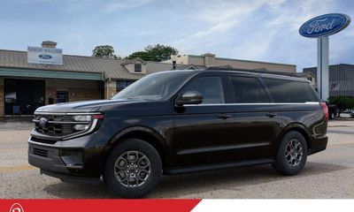 2027 Ford Expedition MAX Active