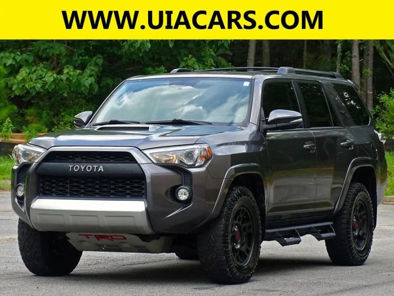 2019 Toyota 4runner — a typically priced live listing