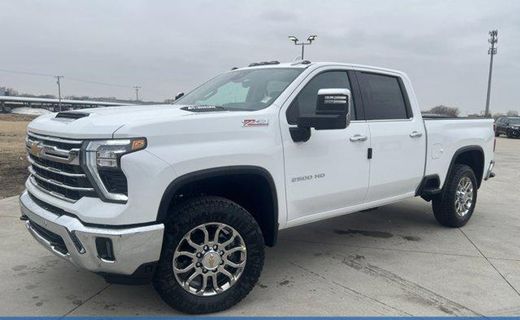 2026 Chevrolet Silverado HD LTZ