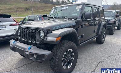 2025 Jeep Wrangler Rubicon 4XE